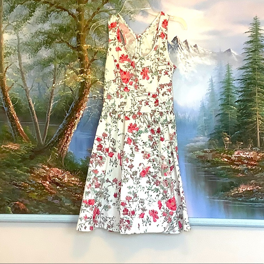 Jessica Simpson Lace Up Back Floral Dress